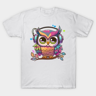 Colorful Musical Pinky Owl Perched on a Tree T-Shirt